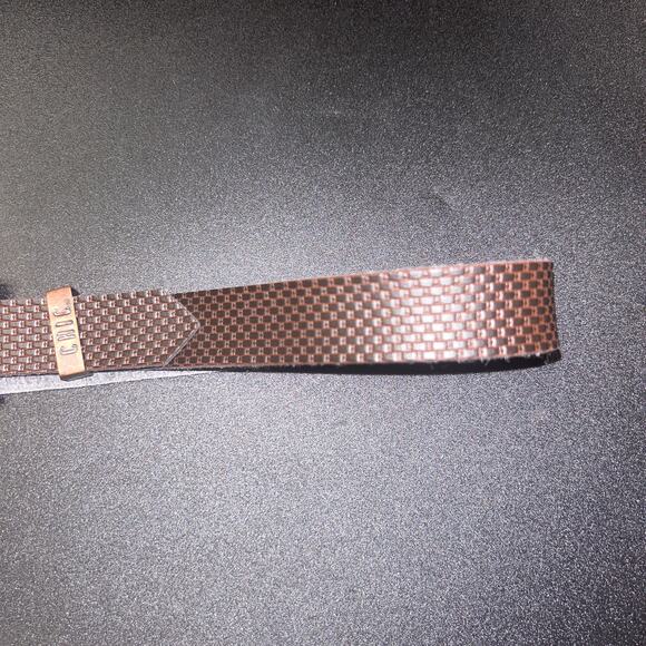 Chic Brown Textured Faux Leather Adjustable Belt Women's Size 8 - Picture 3 of 9
